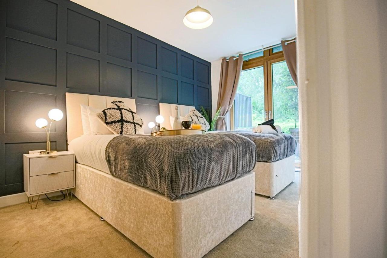 Campbell Park Apartment - City Centre - Free Parking, Balcony, Super-Fast Wifi And Smart Tv With Netflix By Yoko Property 밀턴 케인즈 외부 사진